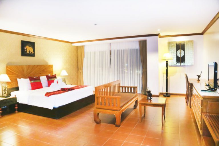 Aiyaree Place Resort : Junior Suite Room