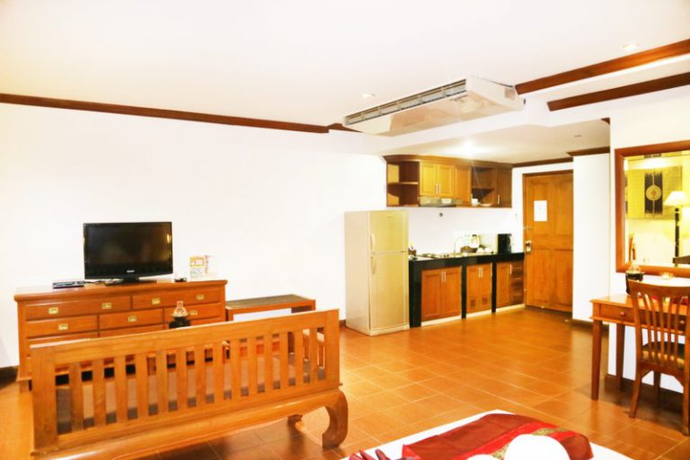 Aiyaree Place Resort : Junior Suite Room